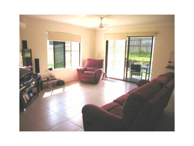 7 Townsend Street, Bucasia QLD 4750