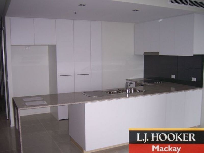 APT/6 Rivage River Street, Mackay QLD 4740