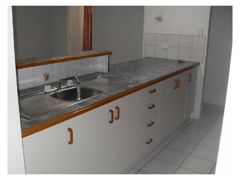 11 Leister Court, Bucasia QLD 4750