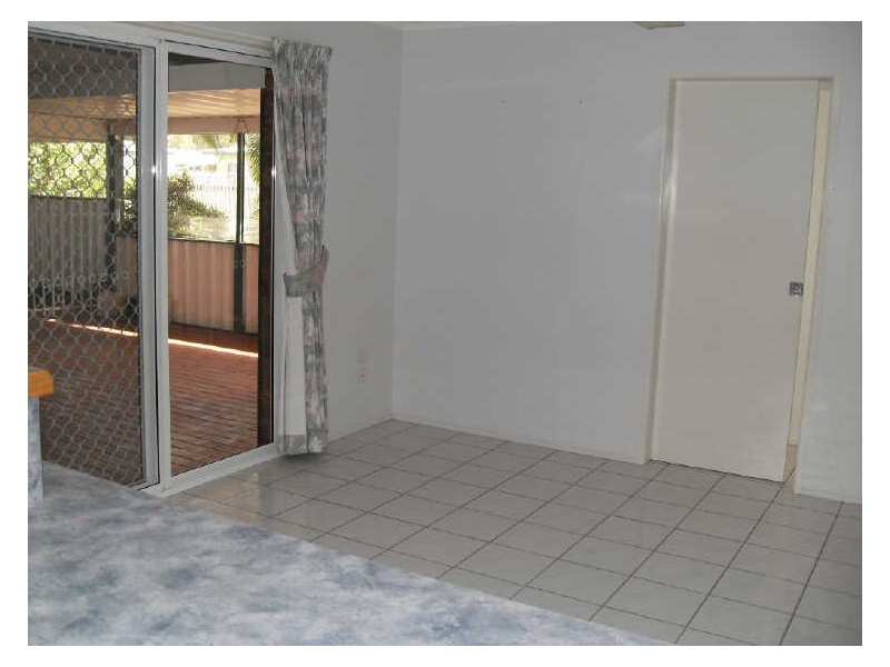 11 Leister Court, Bucasia QLD 4750