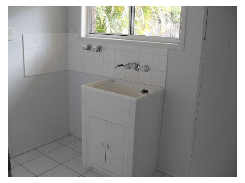 11 Leister Court, Bucasia QLD 4750