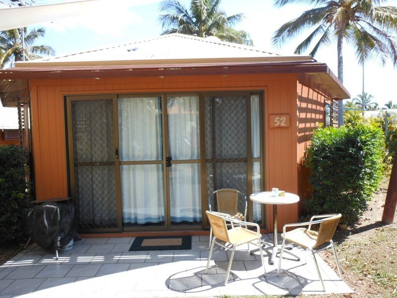 Bungalow 52 Ko-Huna Sands Resort, Bucasia QLD 4750