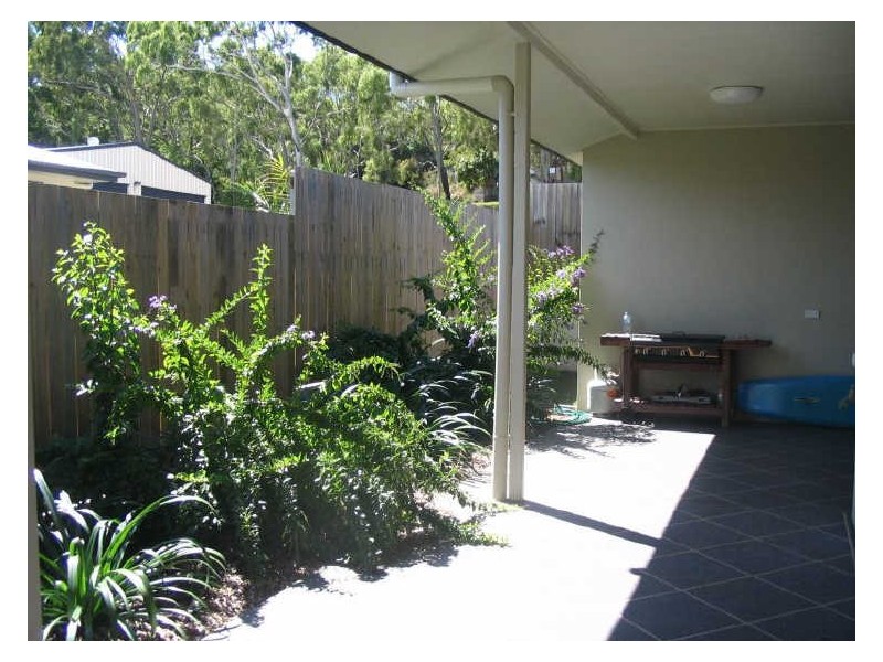 9/8 Admiral Drive, Dolphin Heads QLD 4740