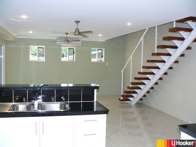 2/28 Malcomson Street, North Mackay QLD 4740