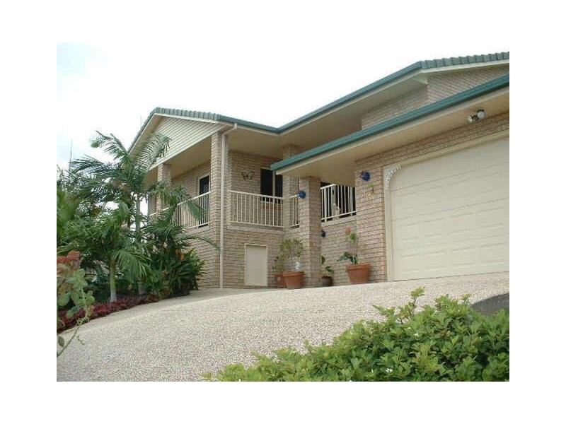 13 Cinnamon Drive, Glenella QLD 4740