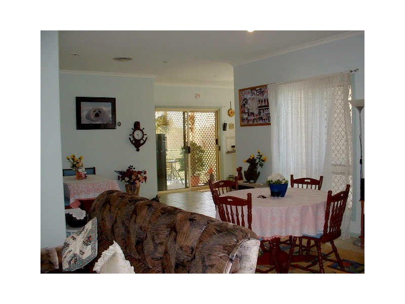 13 Cinnamon Drive, Glenella QLD 4740