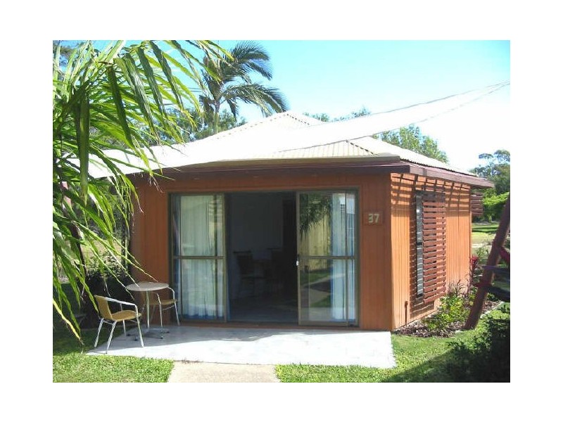 Bungalow 47 KoHunaSands Resort, Bucasia QLD 4750