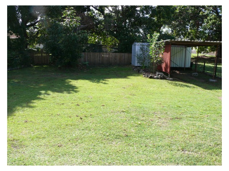 28 Waverley Street, Bucasia QLD 4750