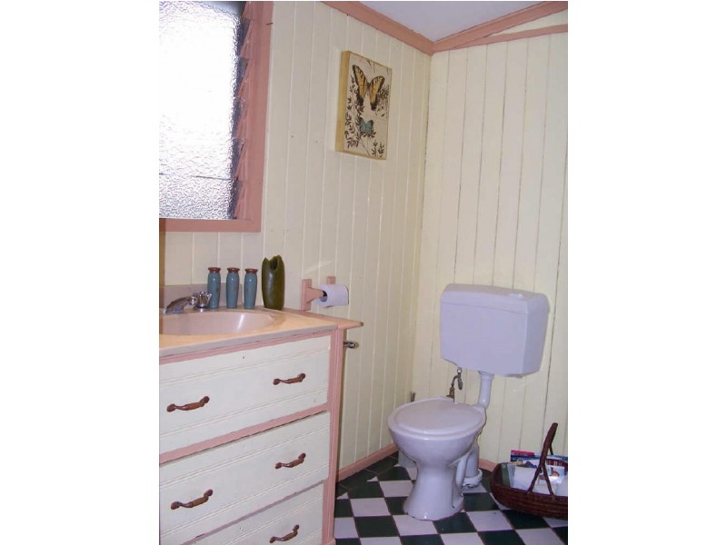 14 McIntyre Street, East Mackay QLD 4740