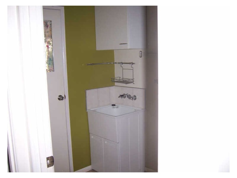 45 JOHN OXLEY AVENUE, Rural View QLD 4740