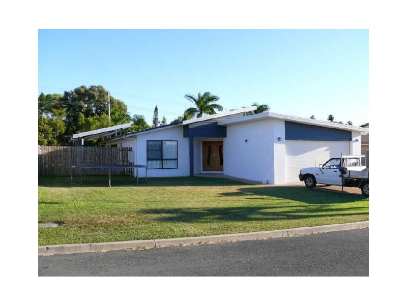15 Seacove Court, Eimeo QLD 4740