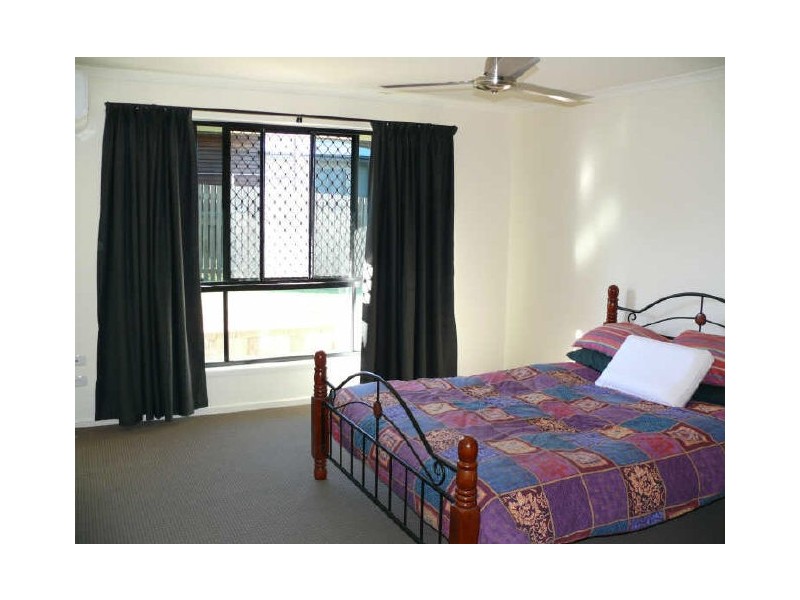 14 Manning Street, Rural View QLD 4740