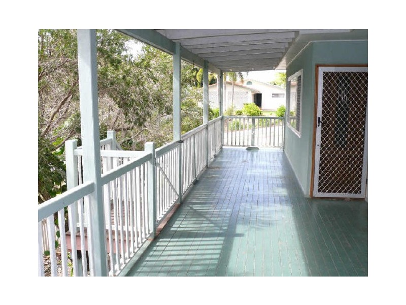 25 Pioneer Street, Mackay QLD 4740