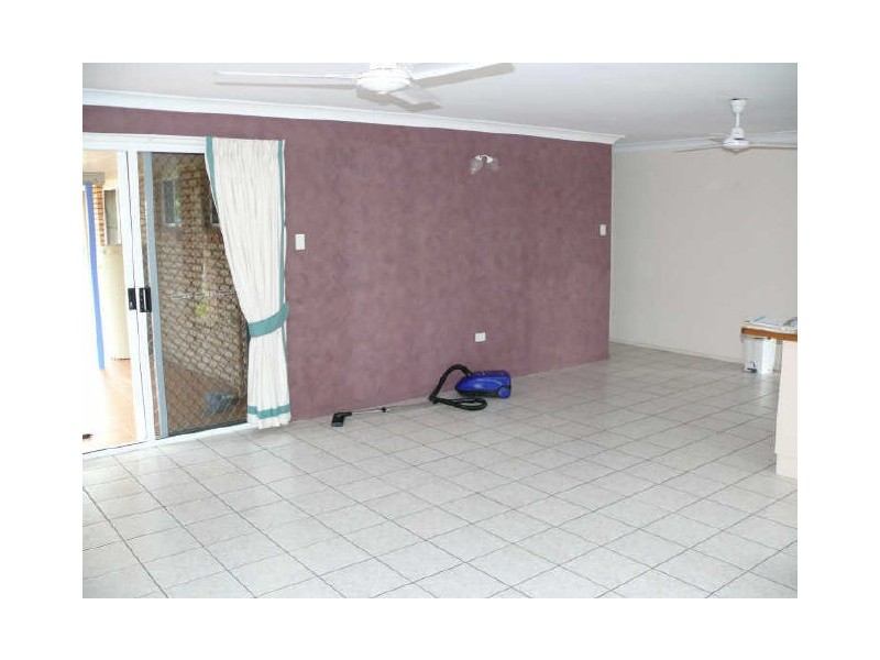 6 Lockerbie Street, Beaconsfield QLD 4740