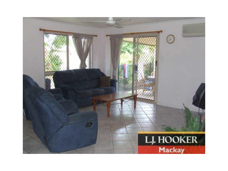 1 Frank Paul Street, Andergrove QLD 4740