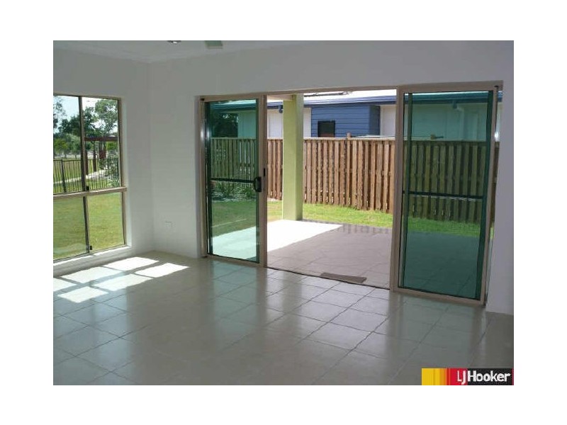 89 Village Circuit, Eimeo QLD 4740