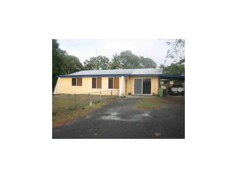 25 Leslie Street, Andergrove QLD 4740