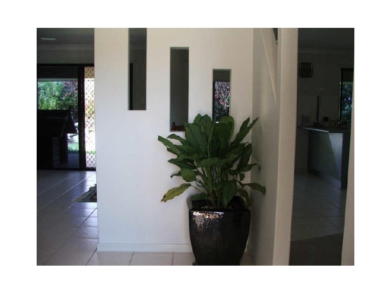 14 Seychelles Road, Shoal Point QLD 4750