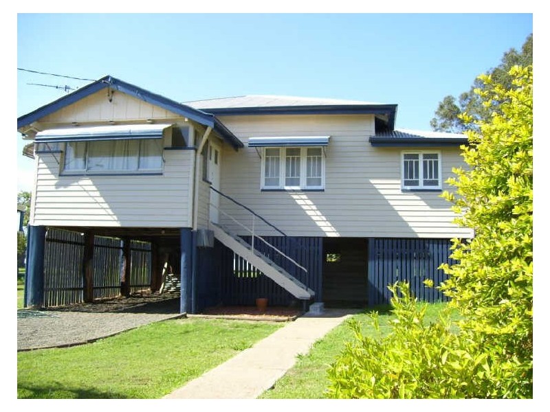 11 George Street, Maryborough QLD 4650