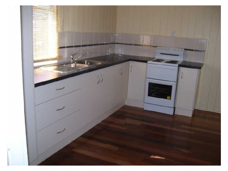 11 George Street, Maryborough QLD 4650