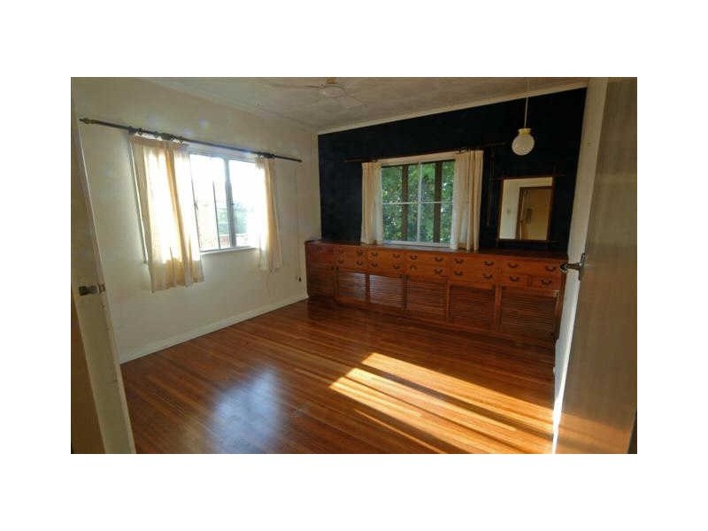 25 Errol Street, Maryborough QLD 4650