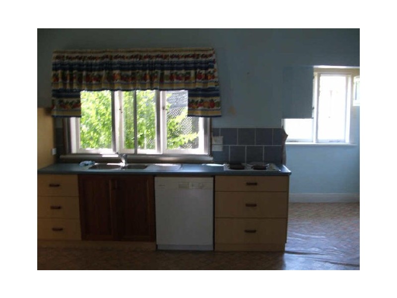 239 Cheapside Street, Maryborough QLD 4650