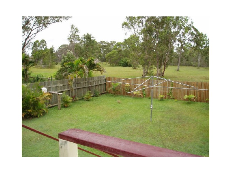 12 Whitaker Street, Boonooroo QLD 4650