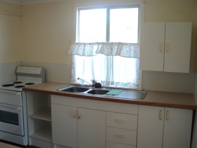 68 Whitaker Street, Boonooroo QLD 4650