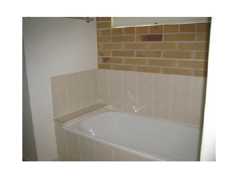 1/82 Odessa Street, Granville QLD 4650