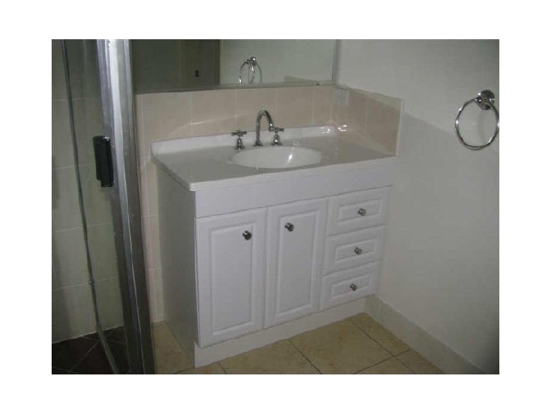 1/82 Odessa Street, Granville QLD 4650