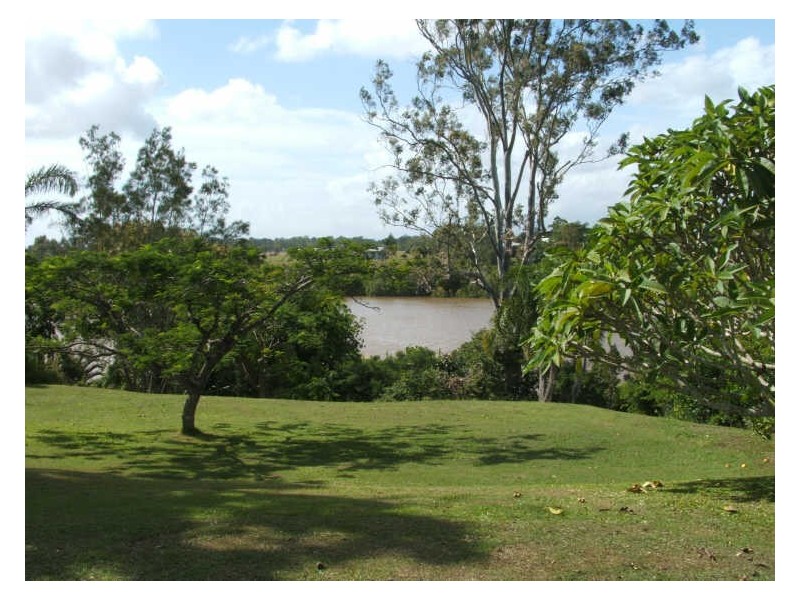 1 Doonvilla Avenue, Maryborough QLD 4650