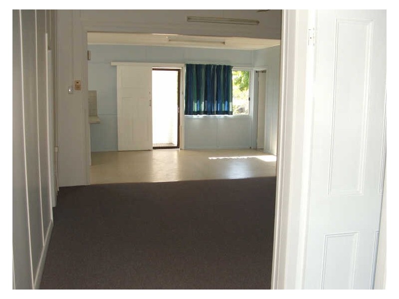 12 Crimmens Street, Maryborough QLD 4650