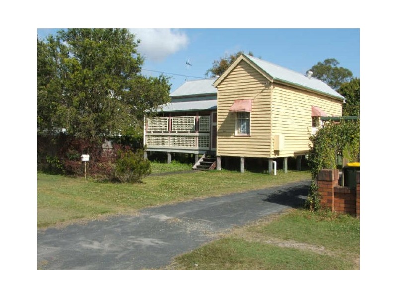 8 Amity Street, Maryborough QLD 4650