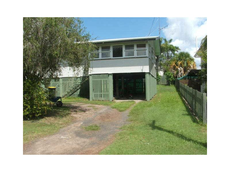 9 Walton Street, Maryborough QLD 4650