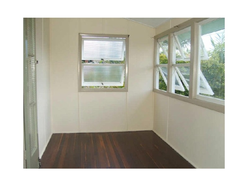 9 Walton Street, Maryborough QLD 4650