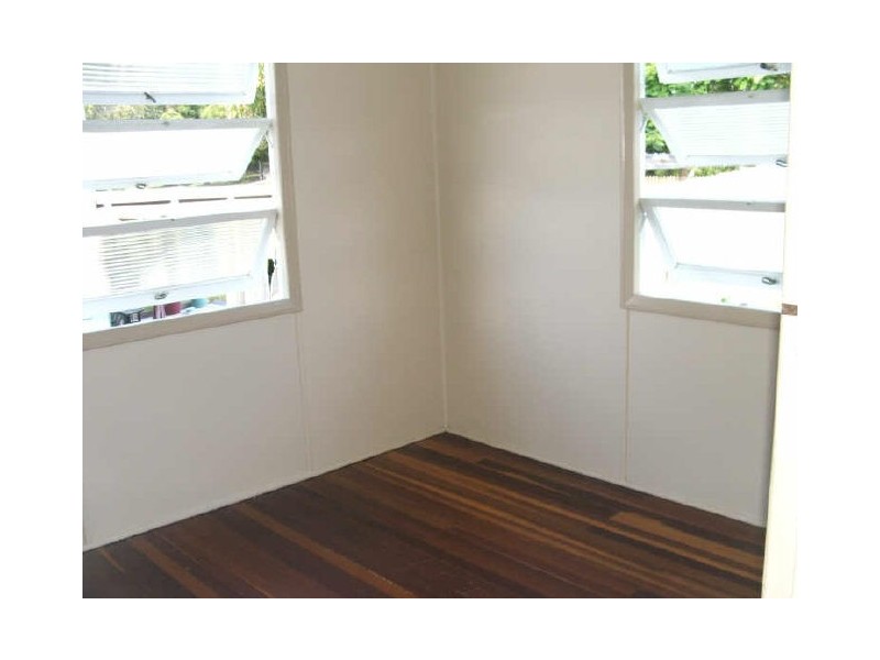 9 Walton Street, Maryborough QLD 4650