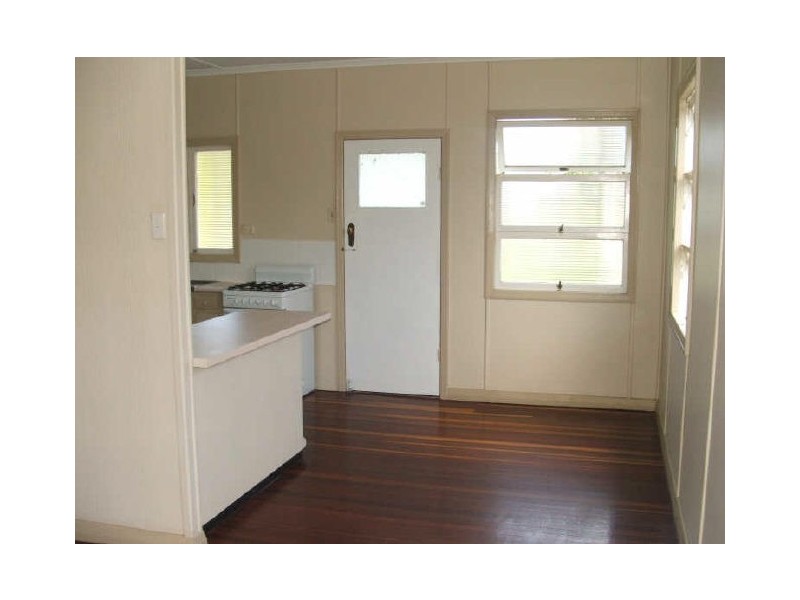 9 Walton Street, Maryborough QLD 4650