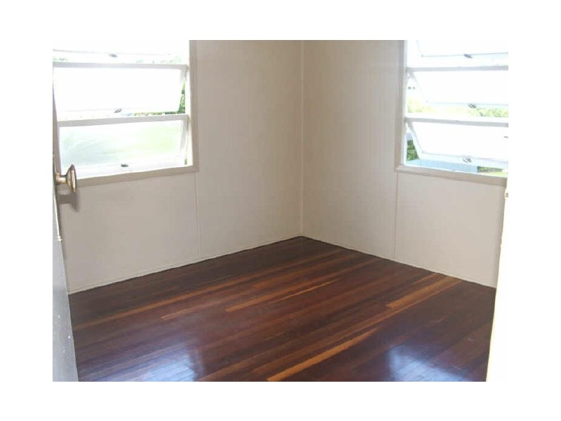 9 Walton Street, Maryborough QLD 4650