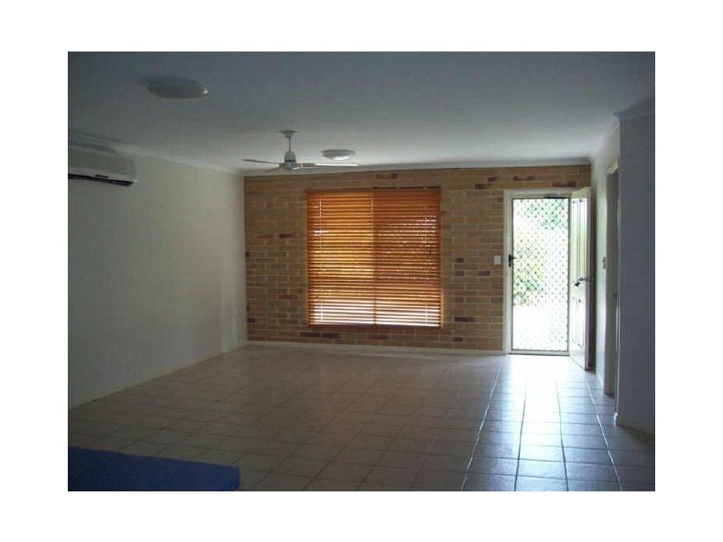 2/82 Odessa Street, Granville QLD 4650