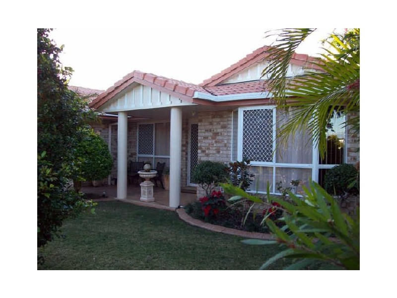 8 Durham Court, Kawungan QLD 4655