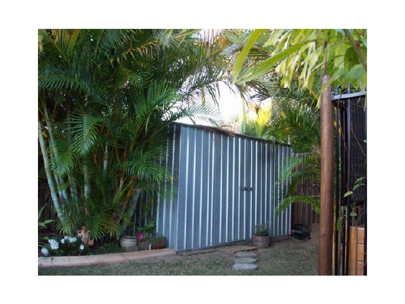 8 Durham Court, Kawungan QLD 4655