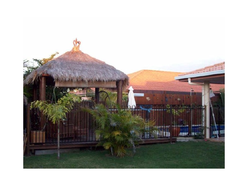 8 Durham Court, Kawungan QLD 4655