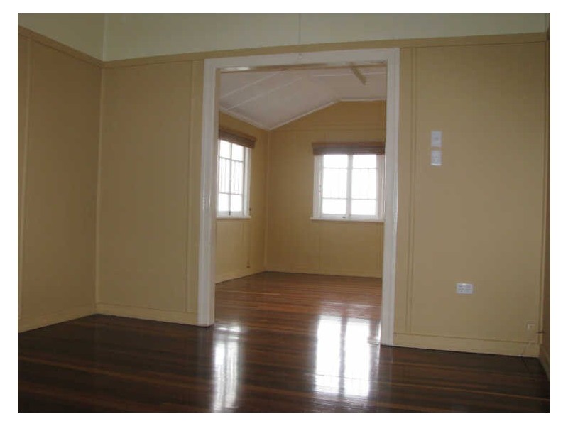 6 Nuneaton, Maryborough QLD 4650