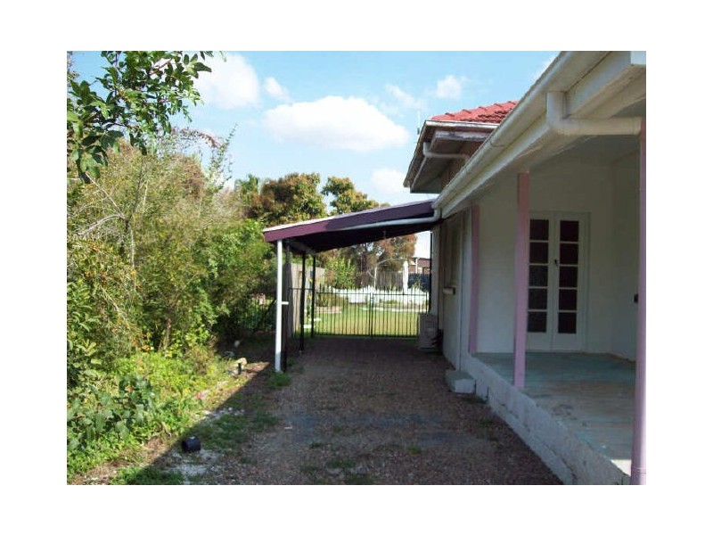 6 Ashton Street, Maryborough QLD 4650