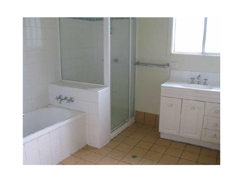 154 Gympie Road, Tinana QLD 4650