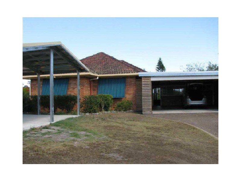 27 Errol Street, Maryborough QLD 4650