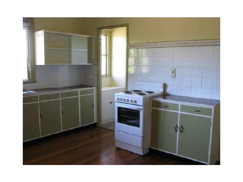 27 Errol Street, Maryborough QLD 4650