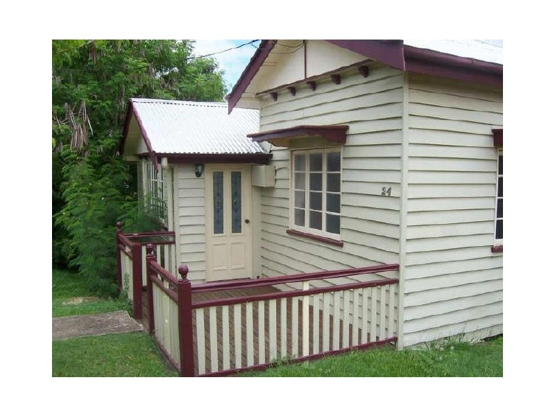 24 March Street, Maryborough QLD 4650