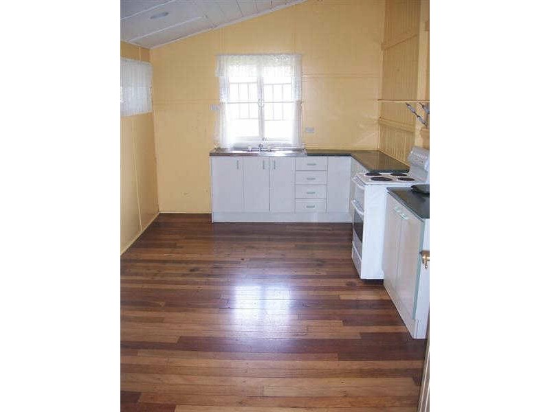 24 March Street, Maryborough QLD 4650
