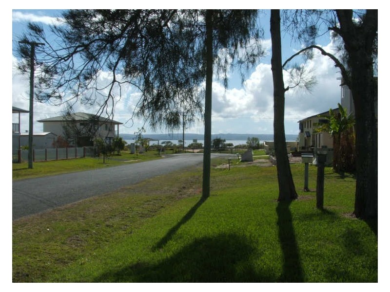 10 Scrimshaw Place, Boonooroo QLD 4650